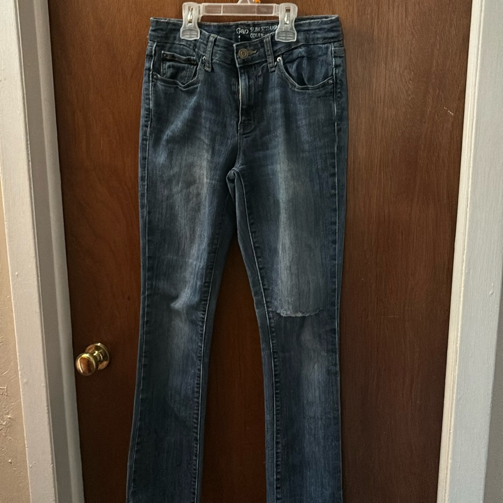 Gap straight leg